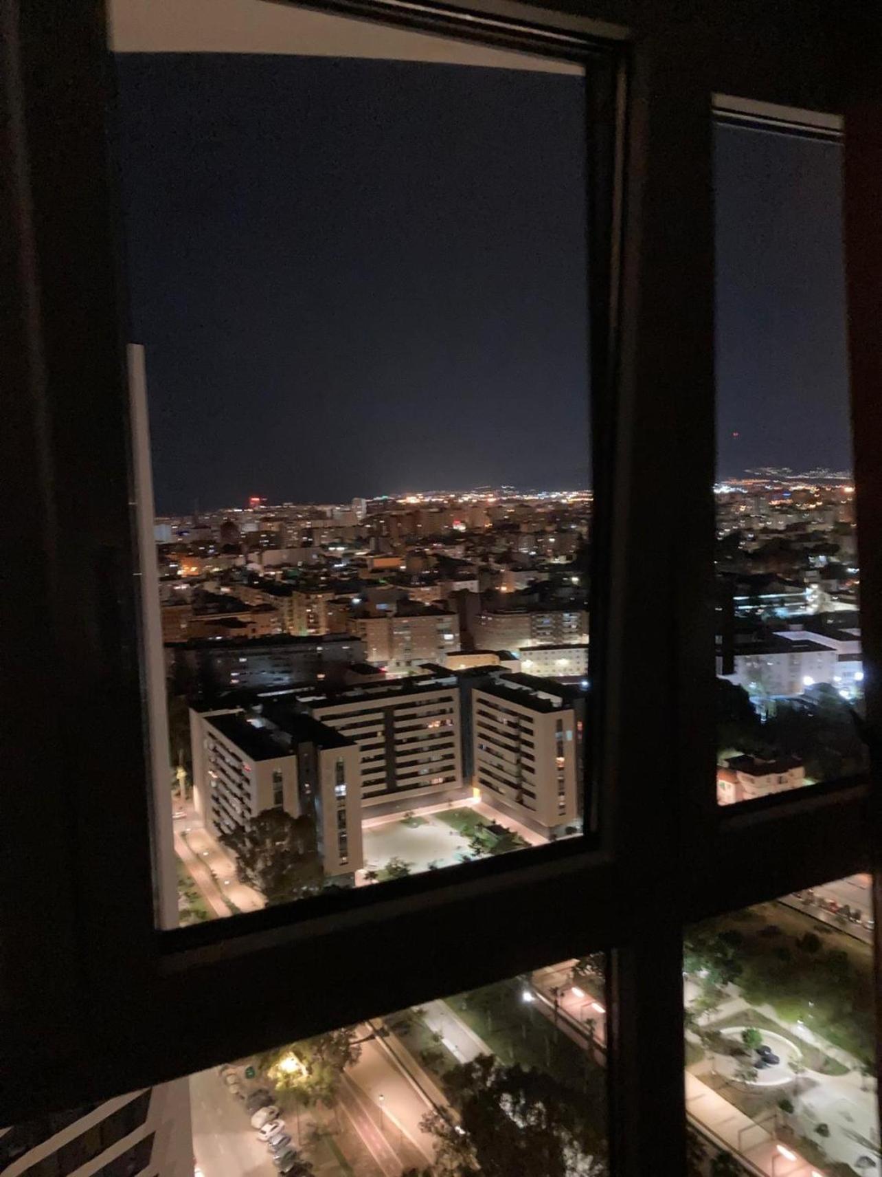 Apartamento Happy Travel Urban Sky 25f